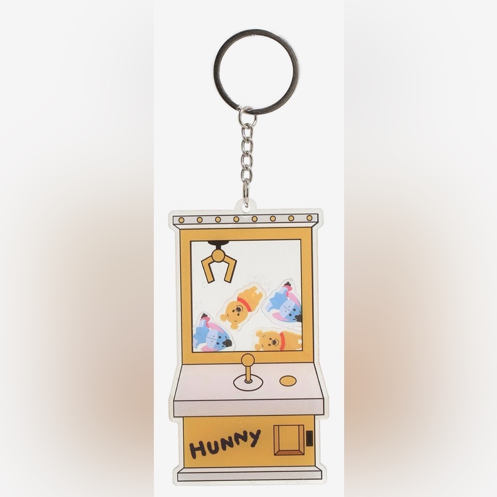 Disney Winnie The Pooh Character‎ Claw Machine Key Chain Hot Topic